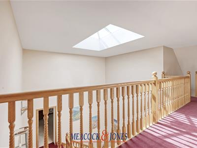 Second Floor Galleried Landing